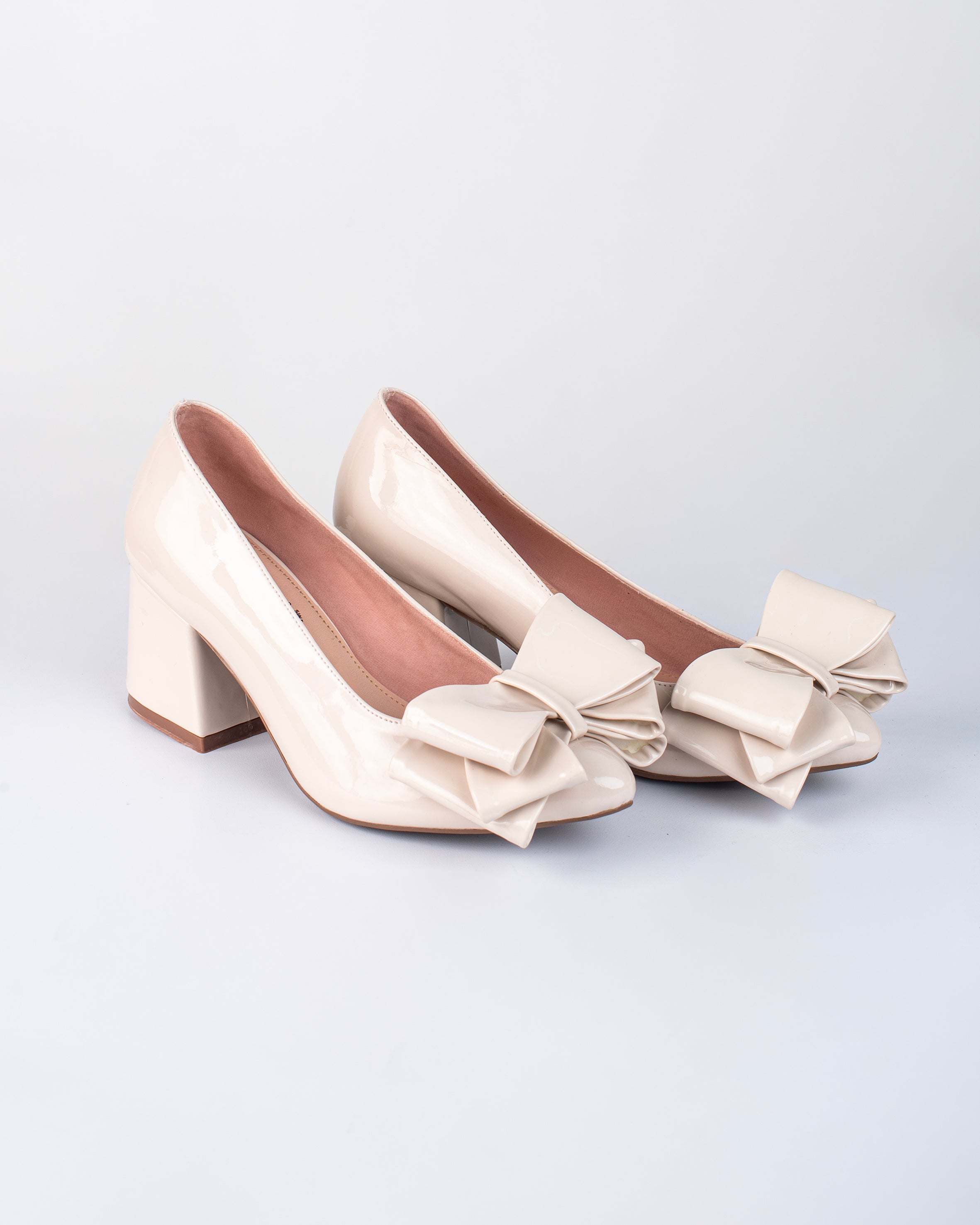 Zapatos de Tacón con Lazo