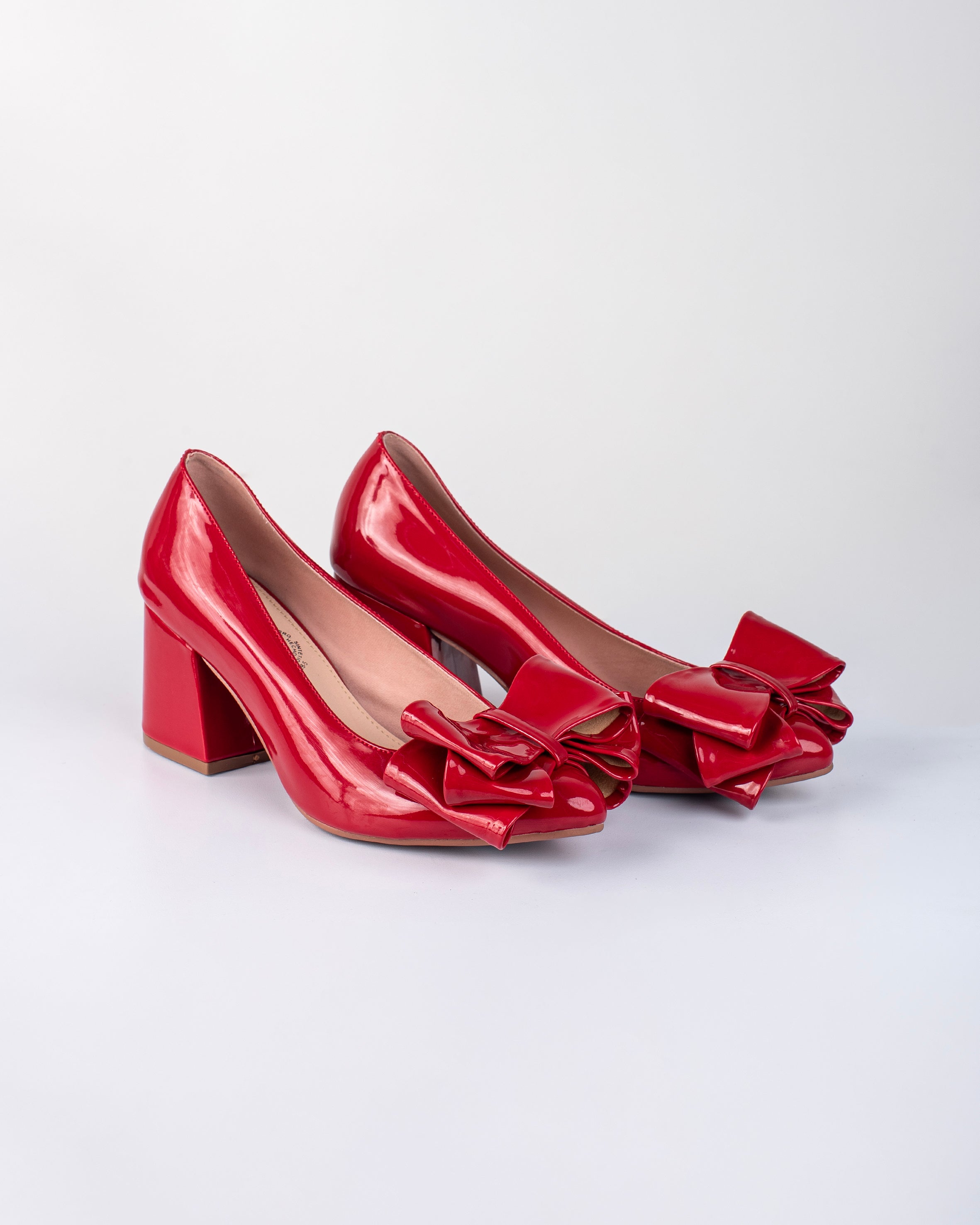 Zapatos de Tacón con Lazo